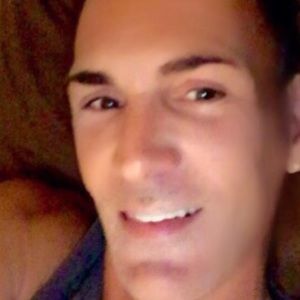 Meet your Posher, Raymond